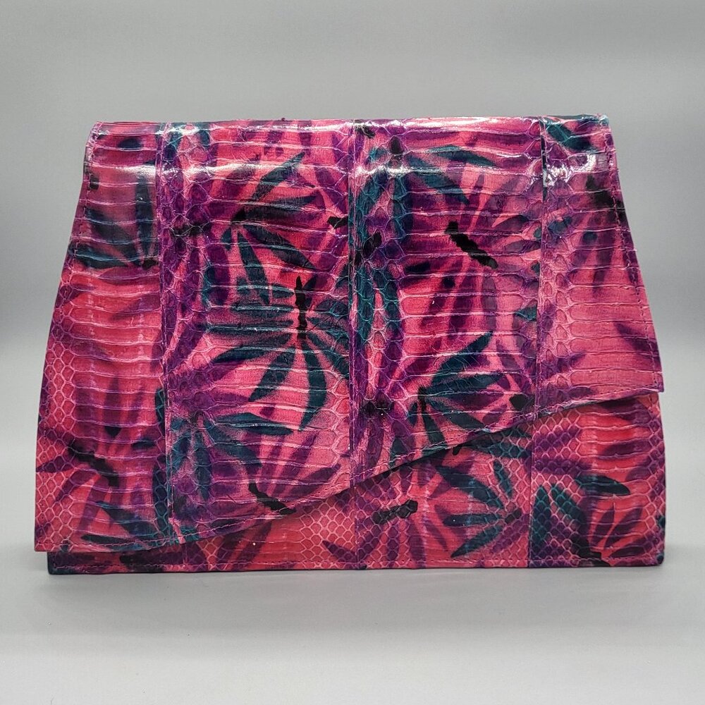 Jasmin Vintage Snakeskin Clutch